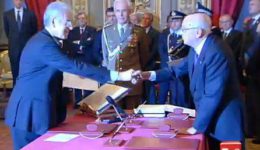 Gros Ã  la main-maÃ§onnique Monti-Napolitano